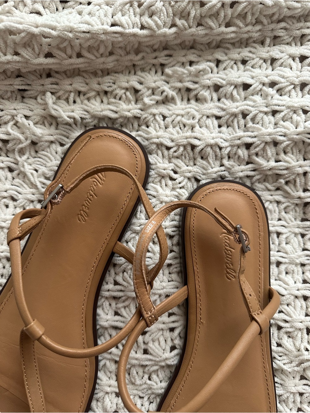 Madewell Women’s Tan Strappy Flat Sandals - Picture 2 of 3